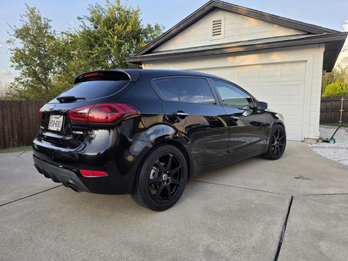 Black 2015 Kia Forte SX