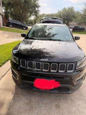 Black 2018 Jeep Compass Latitude