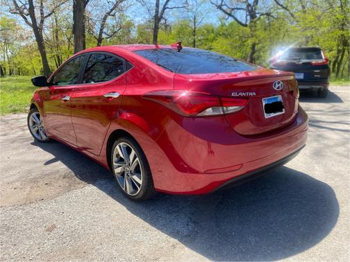 2015 Hyundai ELANTRA Limited PZEV