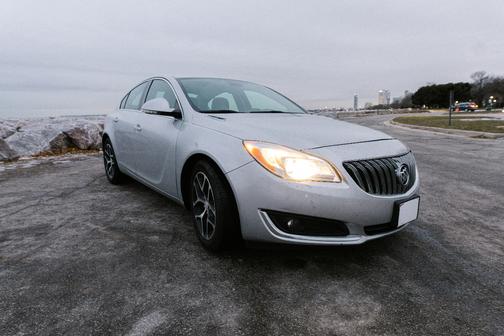 2017 Buick Regal Turbo Sport Touring