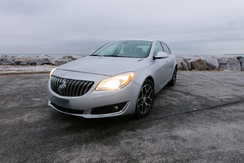 2017 Buick Regal Turbo Sport Touring
