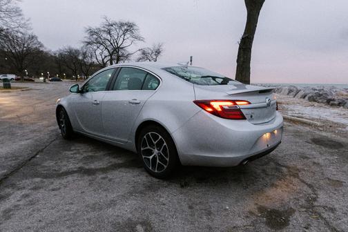 2017 Buick Regal Turbo Sport Touring
