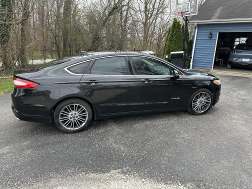 2013 Ford Fusion Hybrid SE Hybrid