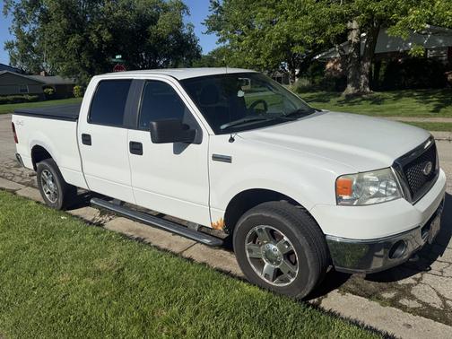 White 2007 Ford F-150 XLT SuperCrew