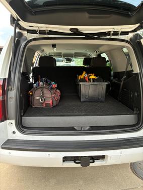 White 2019 Chevrolet Tahoe LS