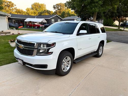 White 2019 Chevrolet Tahoe LS