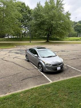 Gray 2014 Hyundai ELANTRA Limited