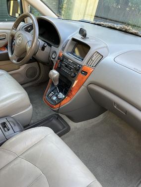 2002 Lexus RX 300 Base