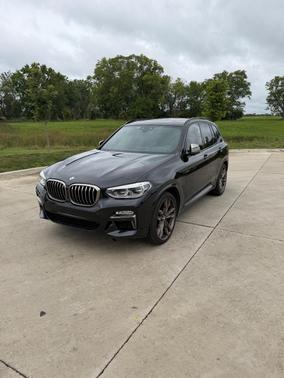 Black 2018 BMW X3 M40i