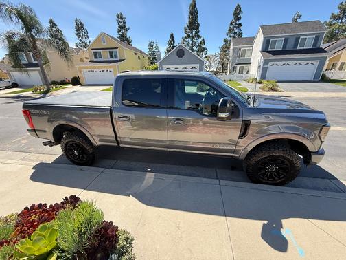 2022 Ford F-250 Lariat