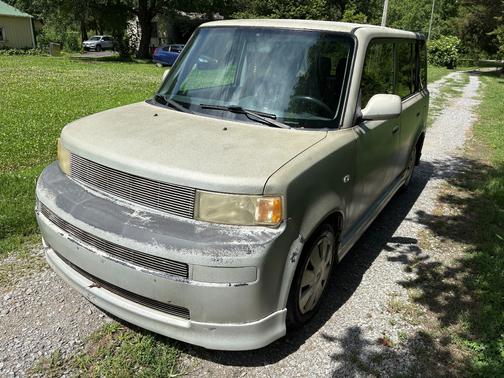 Silver 2006 Scion xB Base