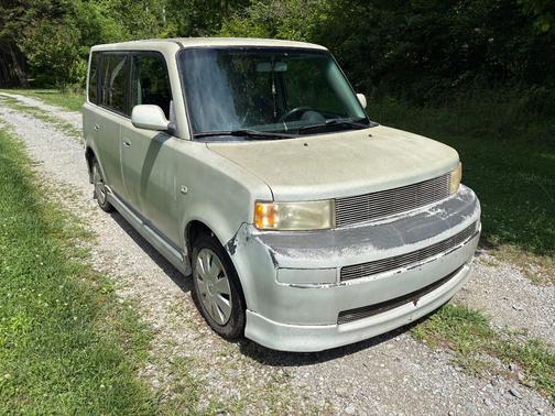 Silver 2006 Scion xB Base