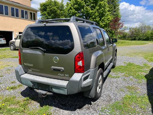 Green 2005 Nissan Xterra SE