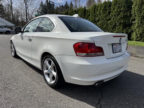2011 BMW 128 i