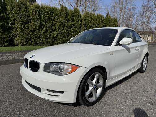 2011 BMW 128 i