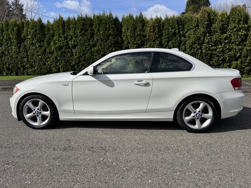 2011 BMW 128 i