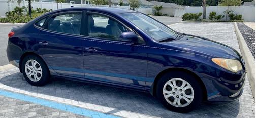 Blue 2010 Hyundai ELANTRA GLS