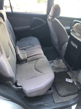 Silver 2007 Toyota RAV4 Base
