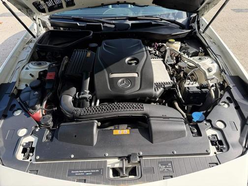 White 2017 Mercedes-Benz SLC 300 Base