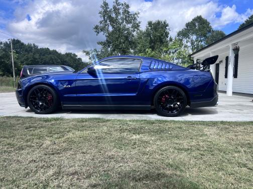 2011 Ford Mustang GT Premium