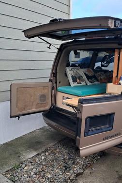 Brown 1998 Chevrolet Astro Base