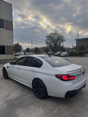 2023 BMW M5 Base