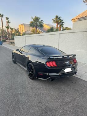 2018 Ford Mustang EcoBoost