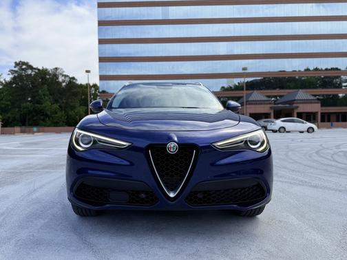 Blue 2018 Alfa Romeo Stelvio Base