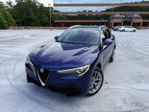 Blue 2018 Alfa Romeo Stelvio Base