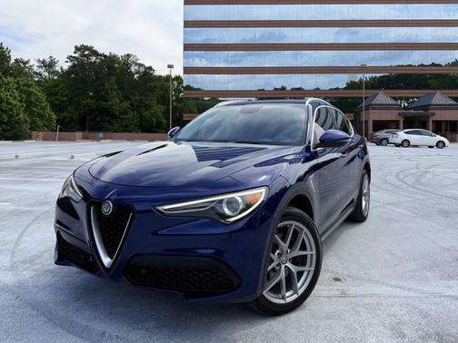 Blue 2018 Alfa Romeo Stelvio Base