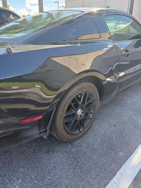 Black 2014 Ford Mustang V6