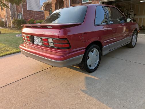 1993 Dodge Shadow ES
