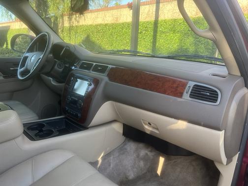 Red 2010 Chevrolet Tahoe LT