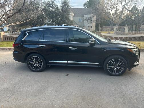 2018 INFINITI QX60 Base