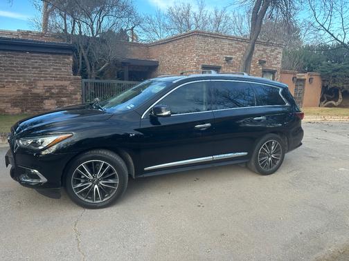 2018 INFINITI QX60 Base