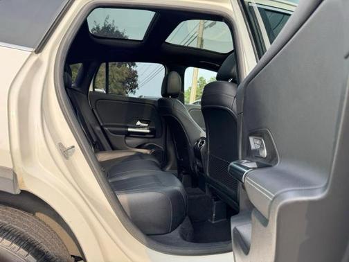 2021 Mercedes-Benz GLA 250 Base