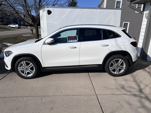 2021 Mercedes-Benz GLA 250 Base