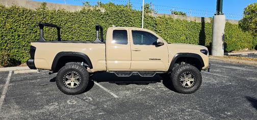 2020 Toyota Tacoma TRD Off Road
