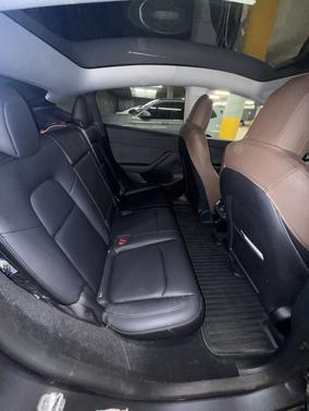 2023 Tesla Model Y RWD