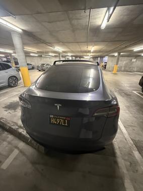 2023 Tesla Model Y RWD