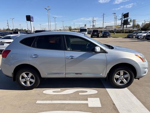 2013 Nissan Rogue S