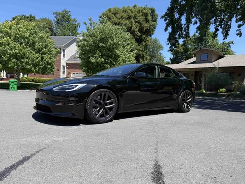 2022 Tesla Model S Long Range