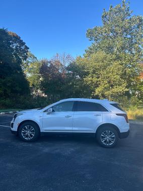 White 2021 Cadillac XT5 Premium Luxury