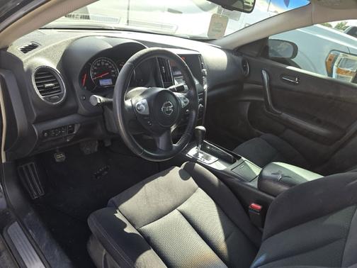 Black 2012 Nissan Maxima S