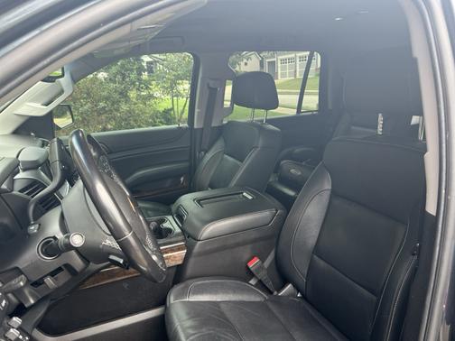 Gray 2019 Chevrolet Tahoe LT