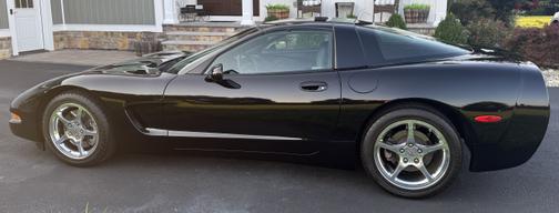 2003 Chevrolet Corvette Base