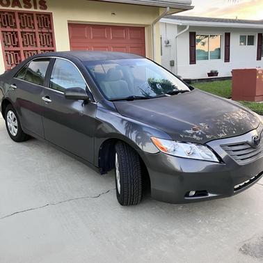 Gray 2007 Toyota Camry LE