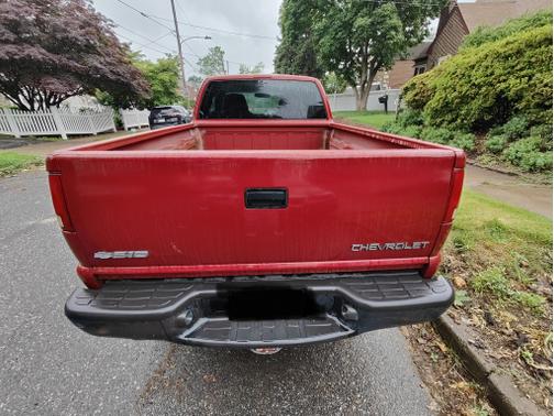 2003 Chevrolet S-10 LS Extended Cab