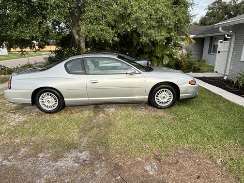 Silver 2002 Chevrolet Monte Carlo LS