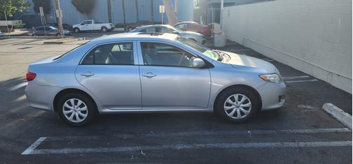 2010 Toyota Corolla LE